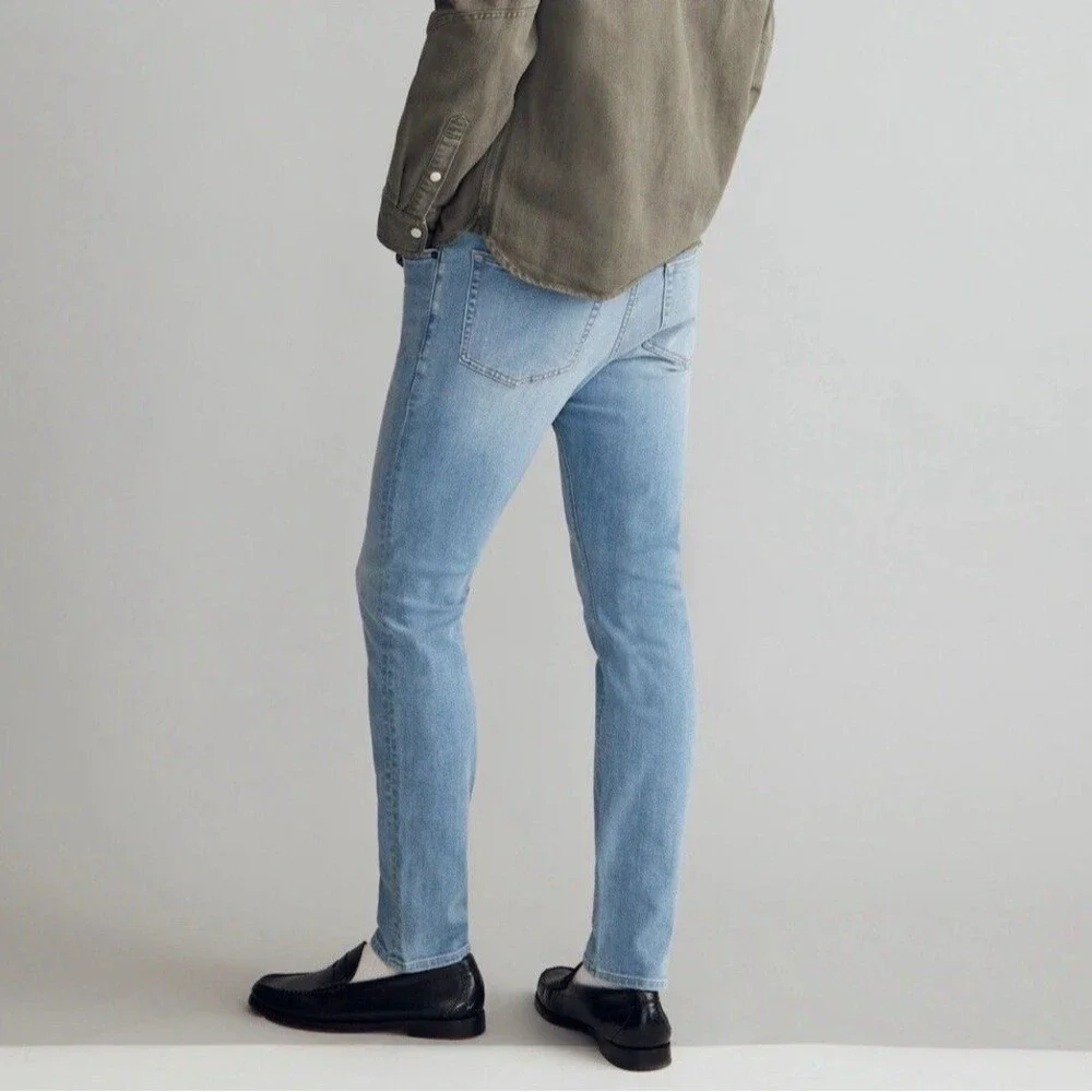 Madewell Jeans Mens 30 30 Blue Athletic Slim Jeans COOLMAX® Denim Homeaway New